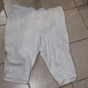 White Stag Women's Plus White Stretch Shorts